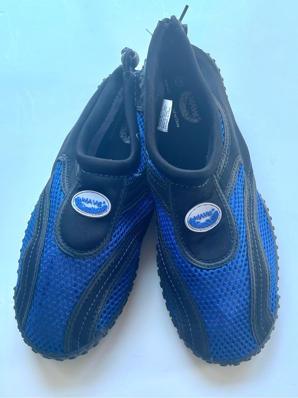 The Wave Men's Waterproof Water Shoes Size 9